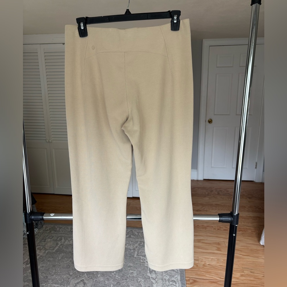 Lululemon Ribbed Softstreme Zip-Leg High Rise Cropped Pants size 14 Trench NWOT - Picture 8 of 12